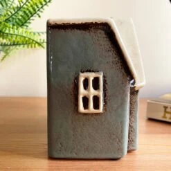 Darthome Limited Ceramic Grey Cottage House Plant Pot -Decor Garden Shop IMG E7789