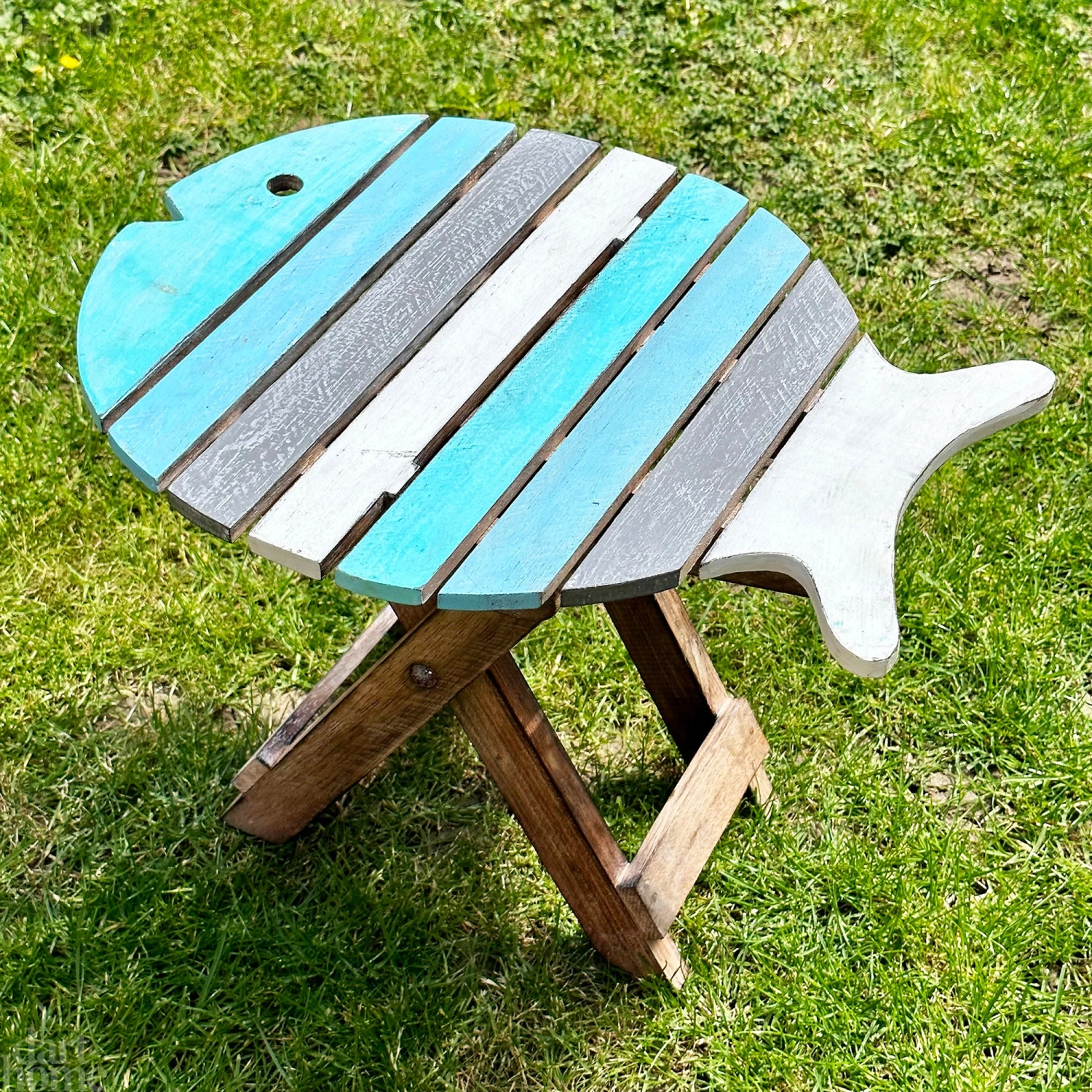 Darthome Limited Wooden Folding Fish Table 1 Darthome Limited Wooden Folding Fish Table