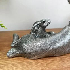 Darthome Limited Silver March Hare & Baby Ornament -Decor Garden Shop IMG E7821
