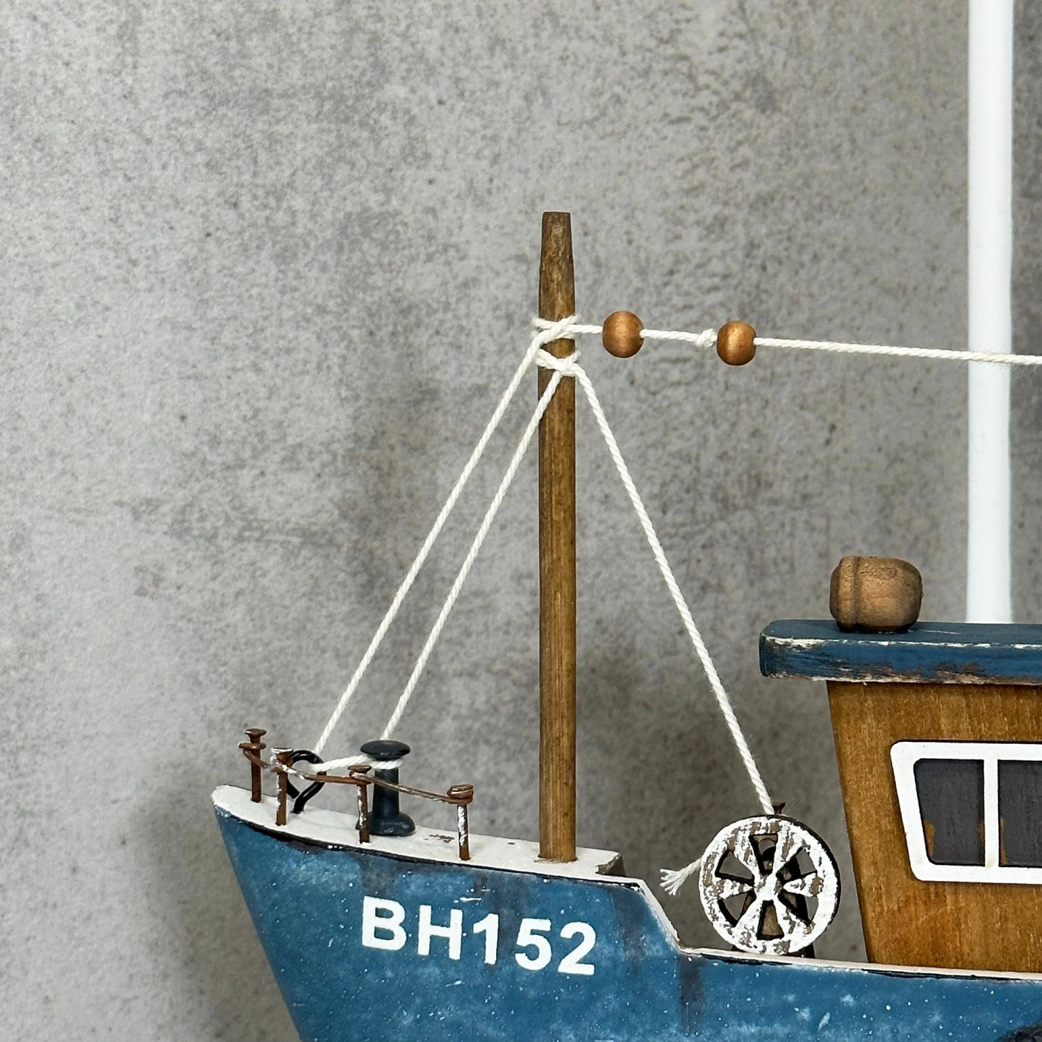 Darthome Limited Wooden Trawler Ornament 3 Darthome Limited Wooden Trawler Ornament - Image 3