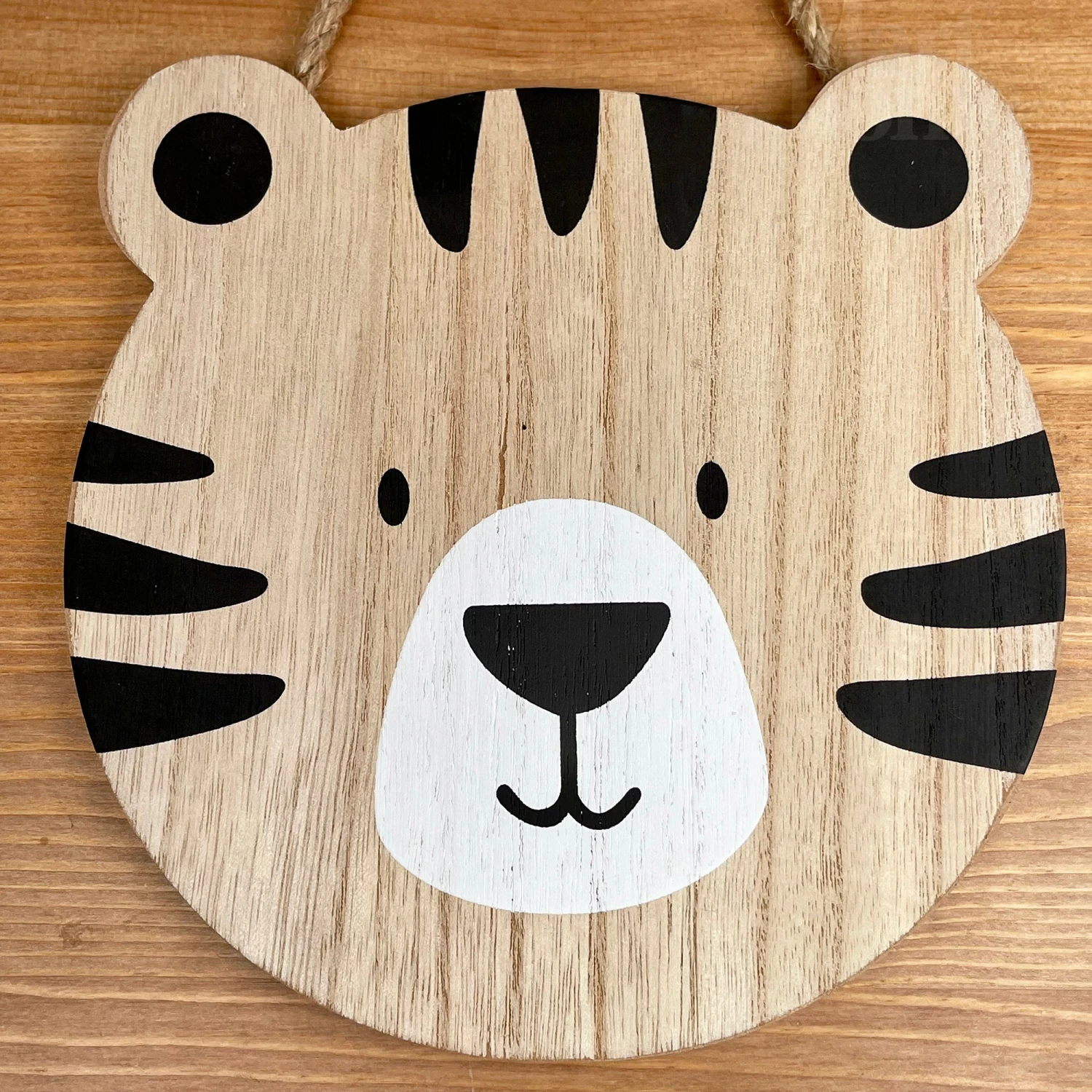 Darthome Limited Hanging Tiger Head Plaque 5 Darthome Limited Hanging Tiger Head Plaque - Image 5