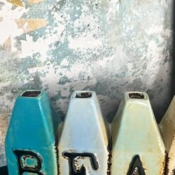 Darthome Limited Ceramic Beach Hut Bud Vase -Decor Garden Shop IMG E8159 editedT