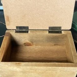 Darthome Limited Rustic Puffin Trinket Box 13 Darthome Limited Rustic Puffin Trinket Box -Decor Garden Shop IMG E8174 editedAI