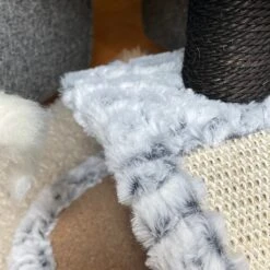 Darthome Limited Cat Scratcher Tree With Bed 31 Darthome Limited Cat Scratcher Tree With Bed -Decor Garden Shop IMG E8543