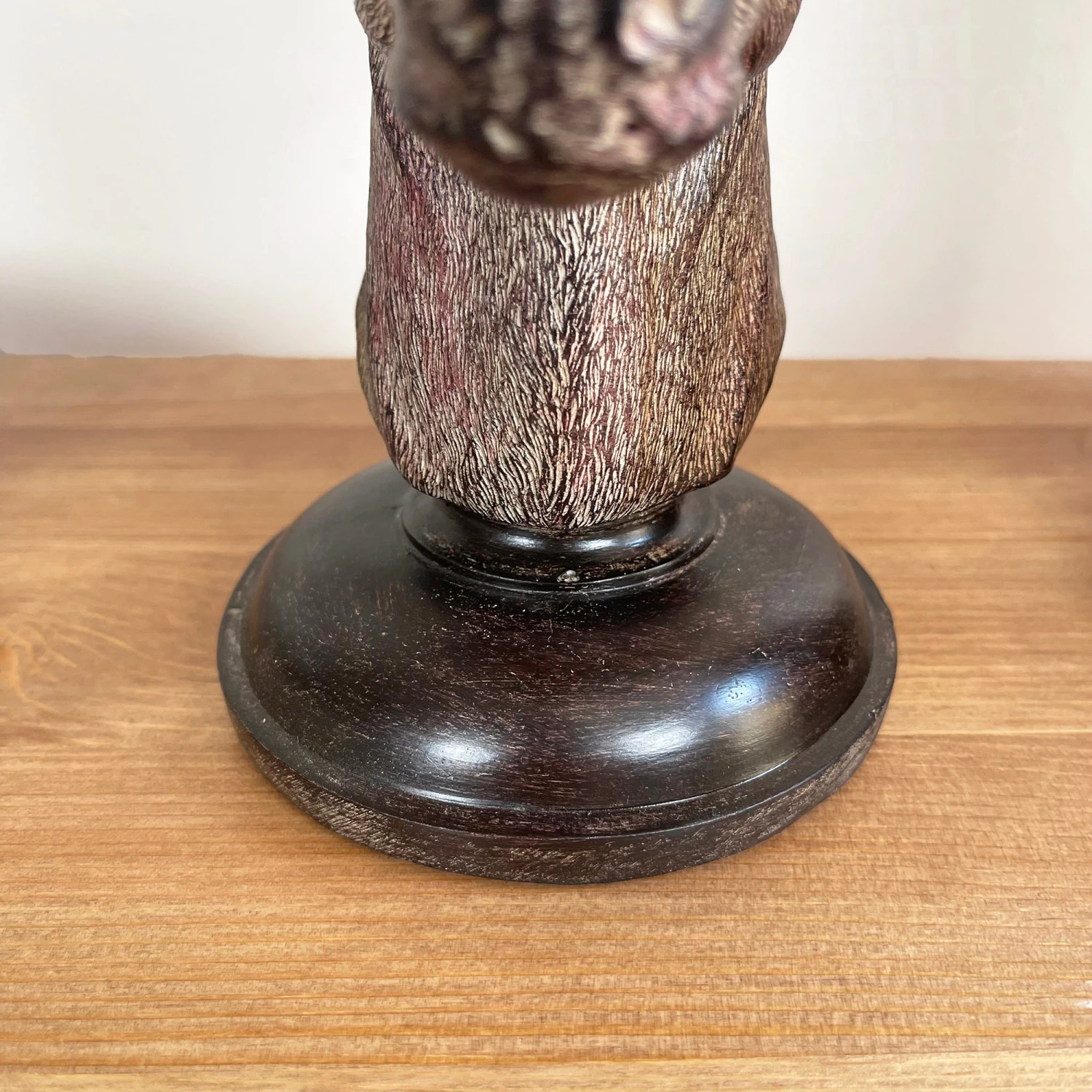 Darthome Limited Stags Head Table Lamp With White Linen Shade 7 Darthome Limited Stags Head Table Lamp With White Linen Shade - Image 7