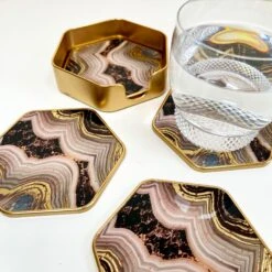 Darthome Limited 4x Pink Abstract Oyster Hexagonal Glass Coaster Set