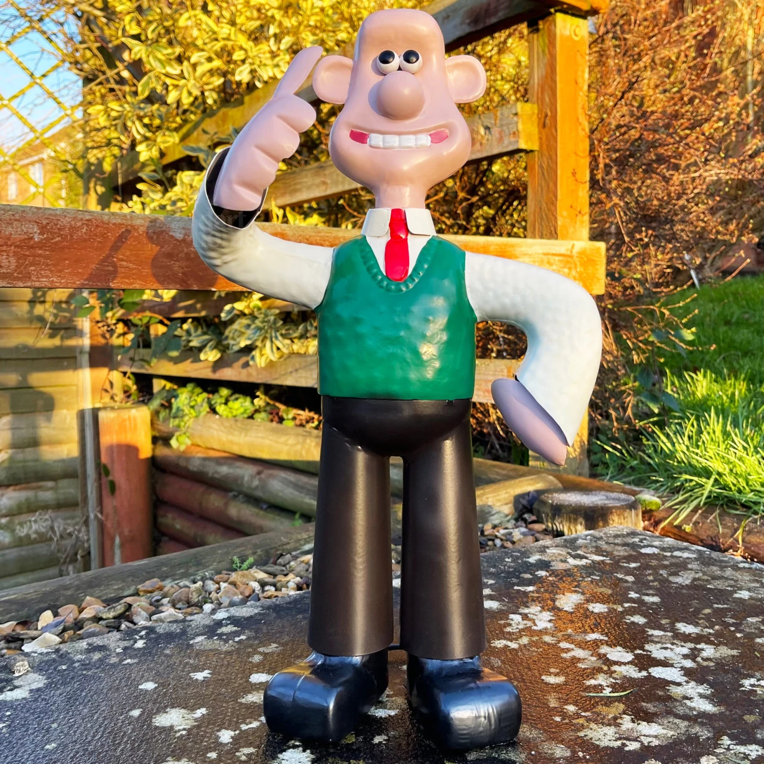 Darthome Limited Metal Wallace And Gromit Garden Statues 2 Darthome Limited Metal Wallace And Gromit Garden Statues - Image 2