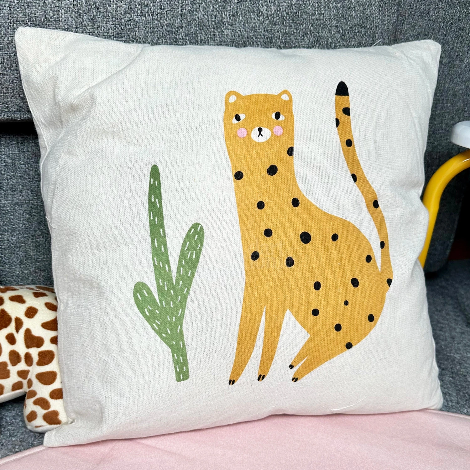 Darthome Limited Safari Childrens Cushion - Cheetah 1 Darthome Limited Safari Childrens Cushion - Cheetah