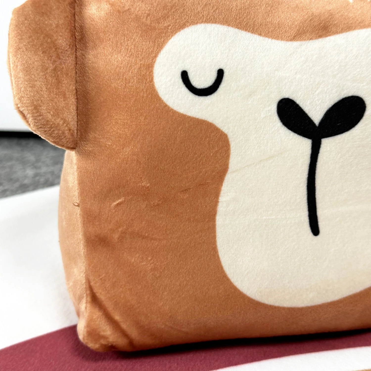 Darthome Limited Plush Monkey Head Door Stop 3 Darthome Limited Plush Monkey Head Door Stop - Image 3