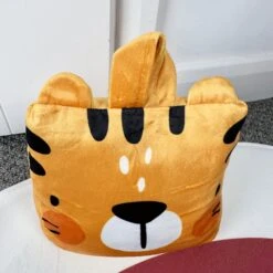 Darthome Limited Plush Tiger Head Door Stop 14 Darthome Limited Plush Tiger Head Door Stop -Decor Garden Shop IMG E9606