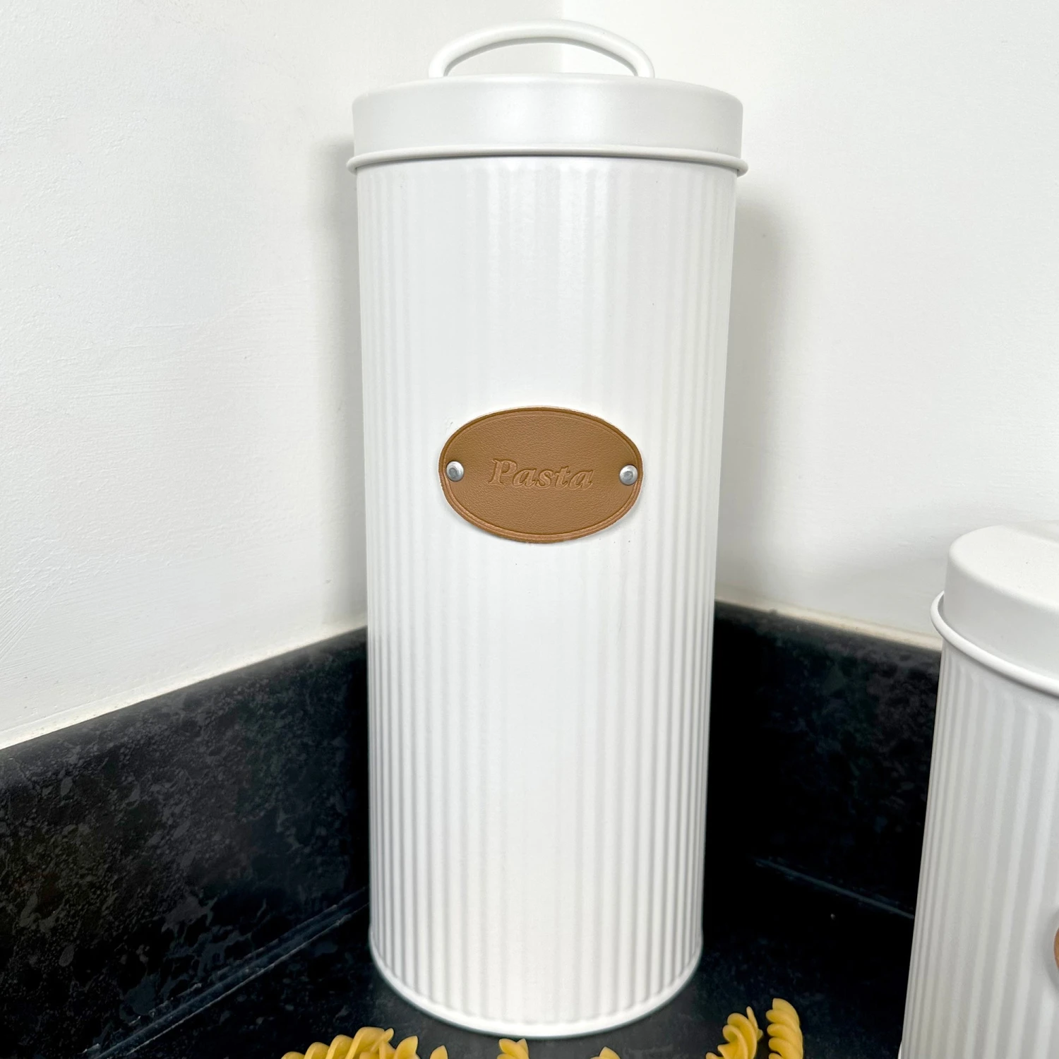 Darthome Limited White Ribbed Pasta Jar With Lid 1 Darthome Limited White Ribbed Pasta Jar With Lid