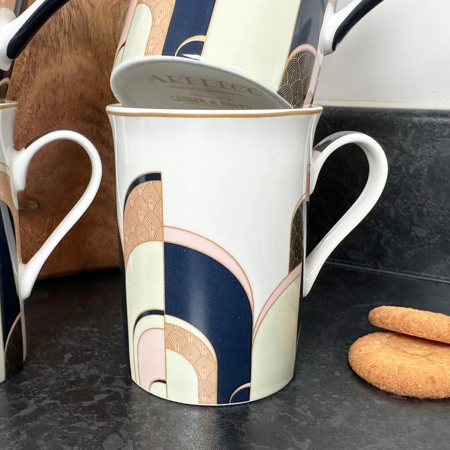 Darthome Limited Set Of 4 Art Deco Fine China Mugs 3 Darthome Limited Set Of 4 Art Deco Fine China Mugs - Image 3