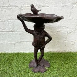 Iron Frog On Lily Pad Bird Feeder